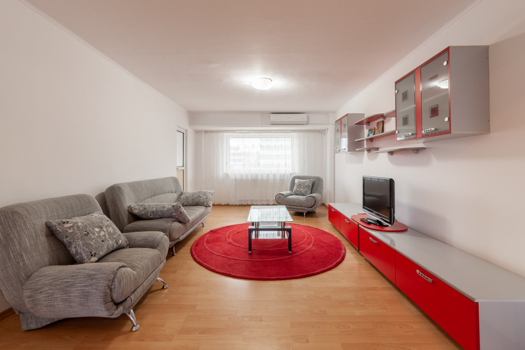 Apartament 3 camere de inchiriat – Centru Pitesti (zona Serviciul Permise)