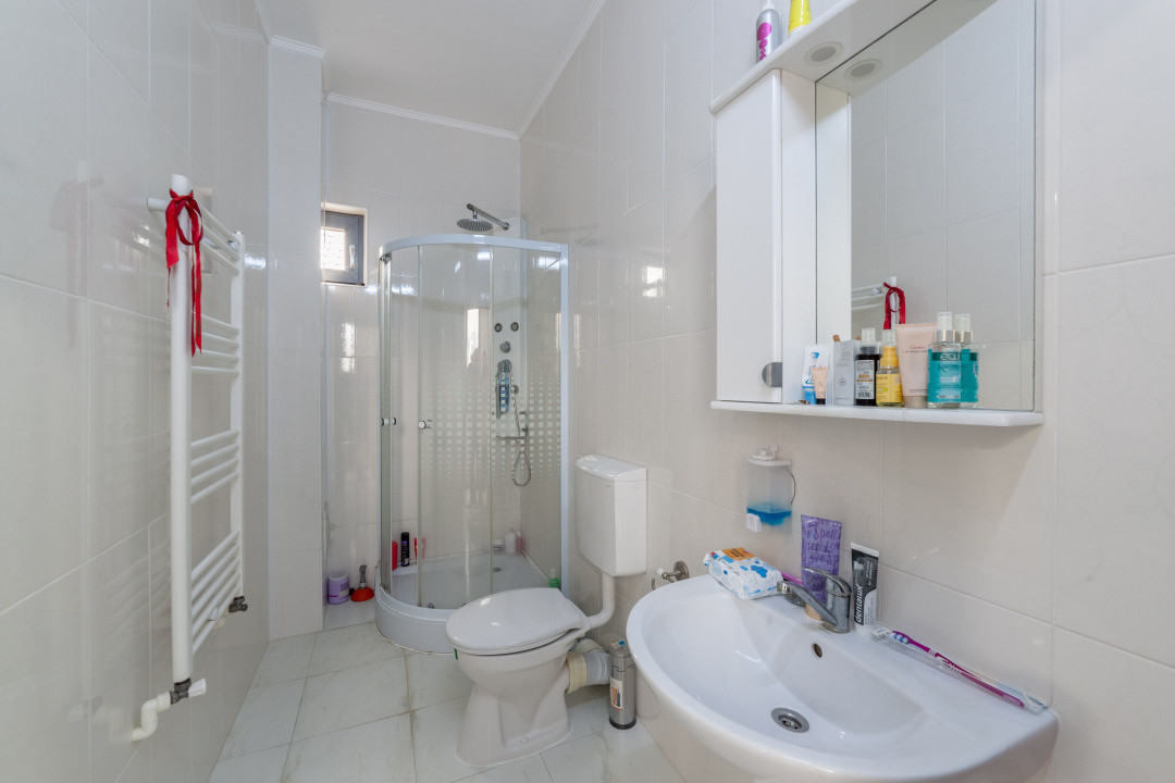 Clădire industrială / comercială – 320 mp utili | Teren 3.200 mp