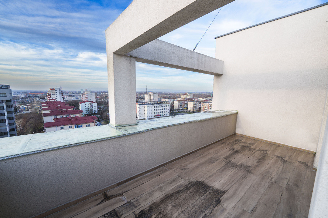 Apartament 3 camere cu priveliște 
