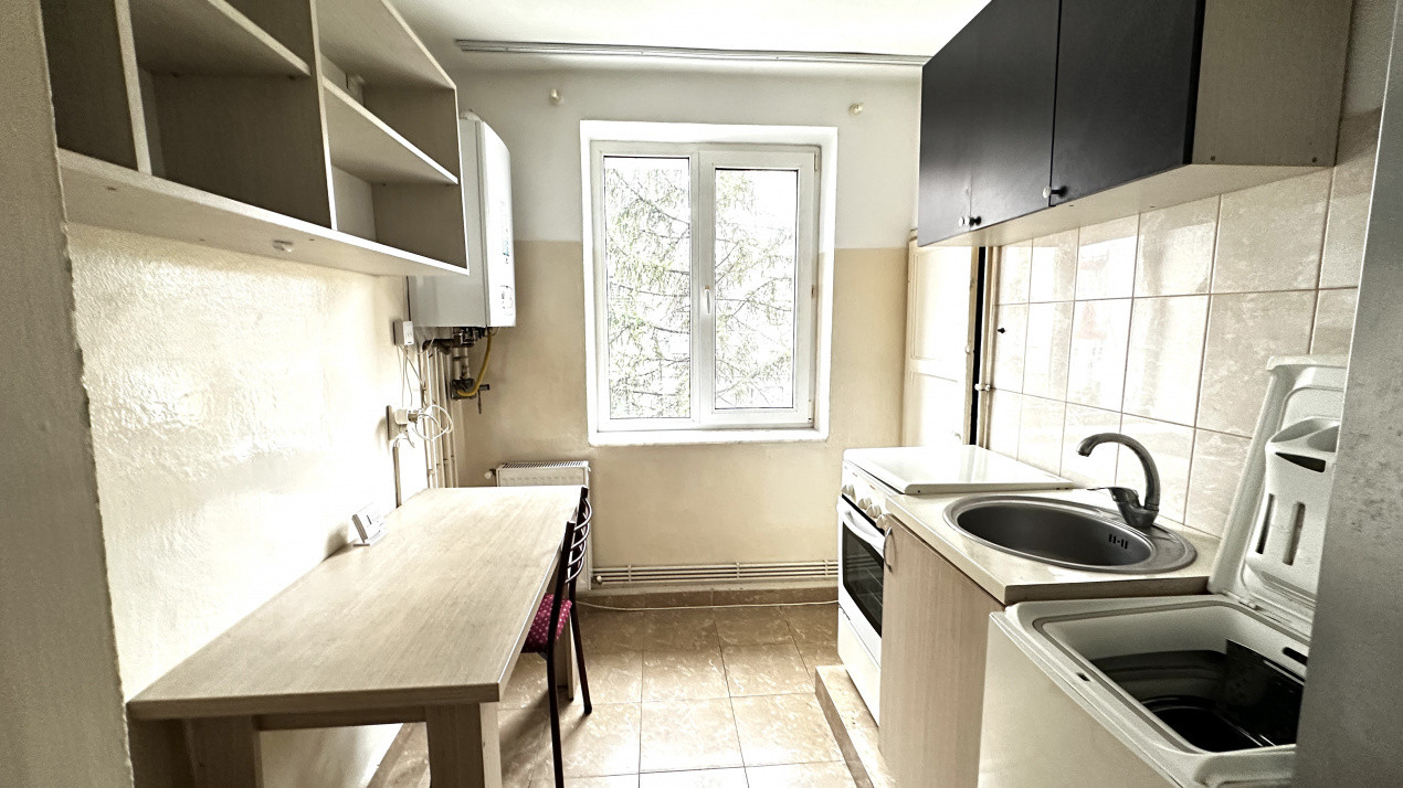 Apartament 2 camere central Pitesti