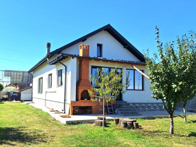 Casă nouă, prima închiriere – confort, eleganță și acces rapid către oraș