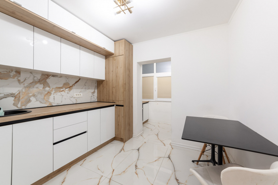 Apartament decomandat - renovat integral - Cartier Exercițiu