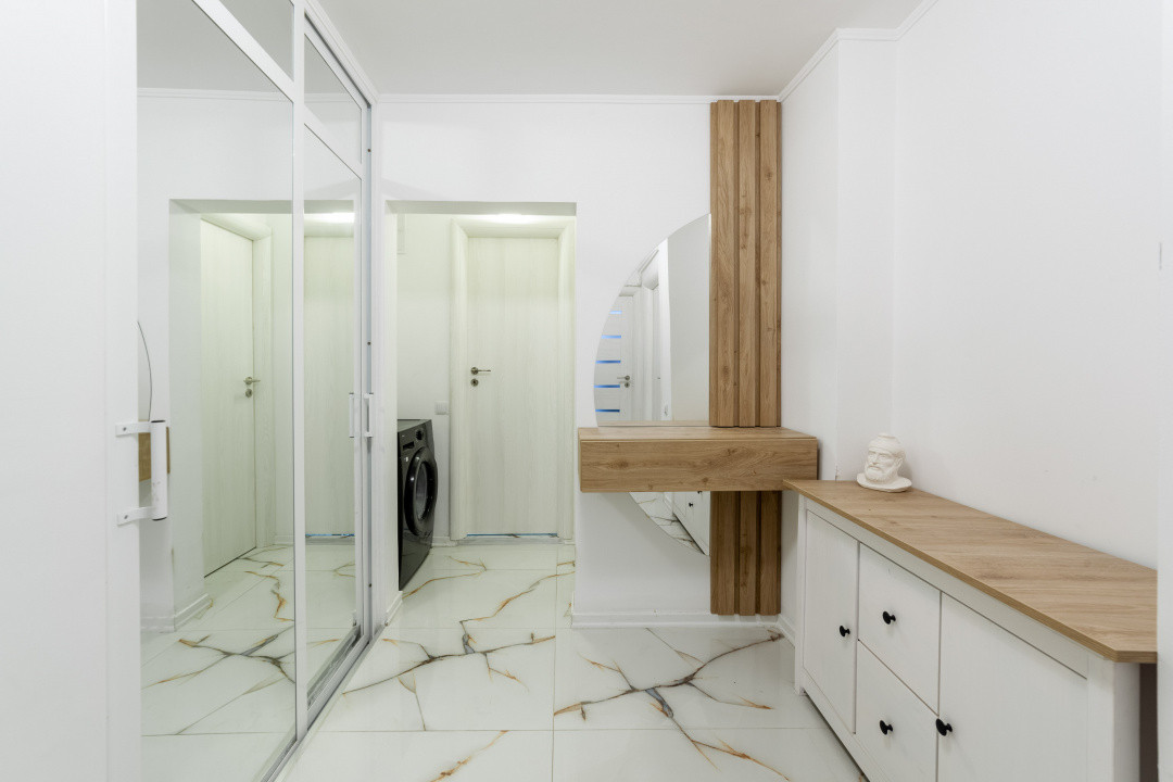 Apartament decomandat - renovat integral - Cartier Exercițiu