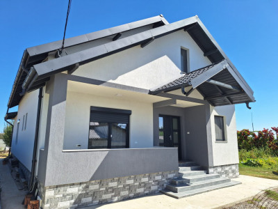 Apartament 2 camere decomandat Prundu