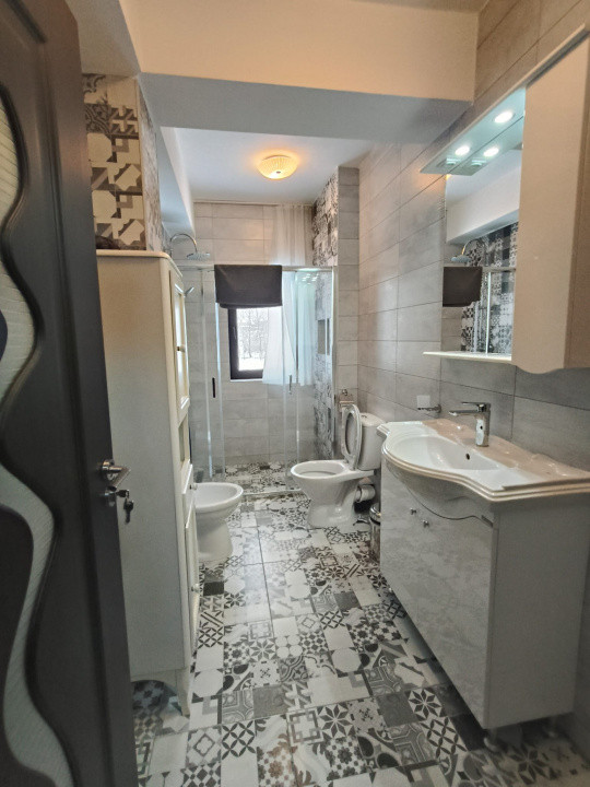 Casă P+1 modernă, complet echipată, cu teren mult, la Crasna