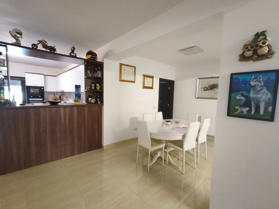 Casă P+1 modernă, complet echipată, cu teren mult, la Crasna