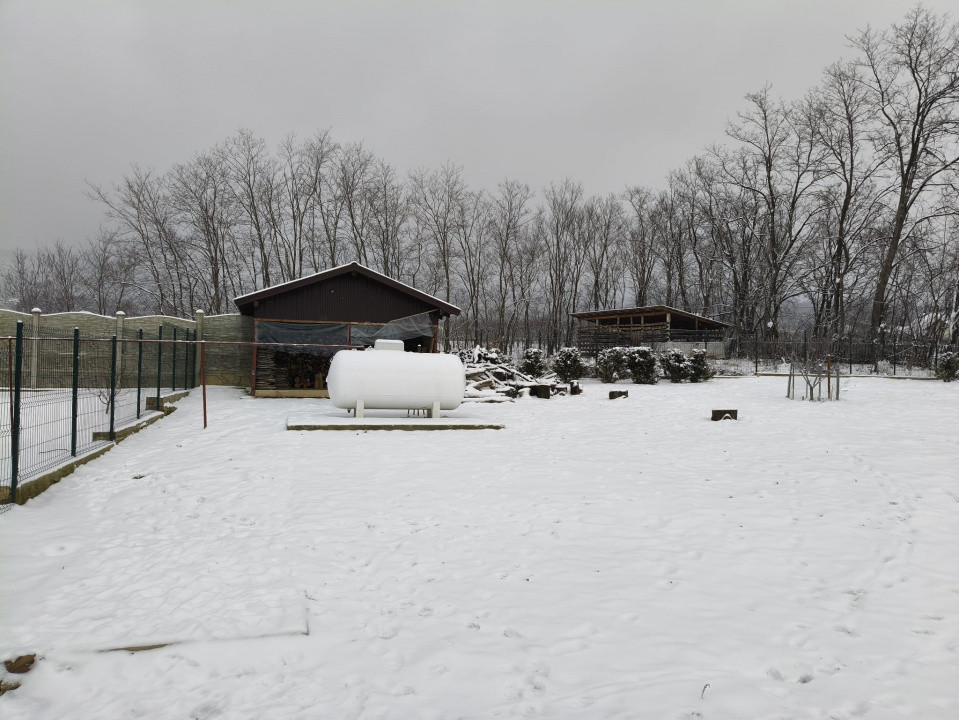 Casă P+1 modernă, complet echipată, cu teren mult, la Crasna
