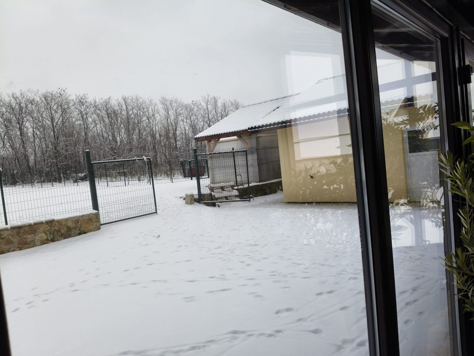 Casă P+1 modernă, complet echipată, cu teren mult, la Crasna