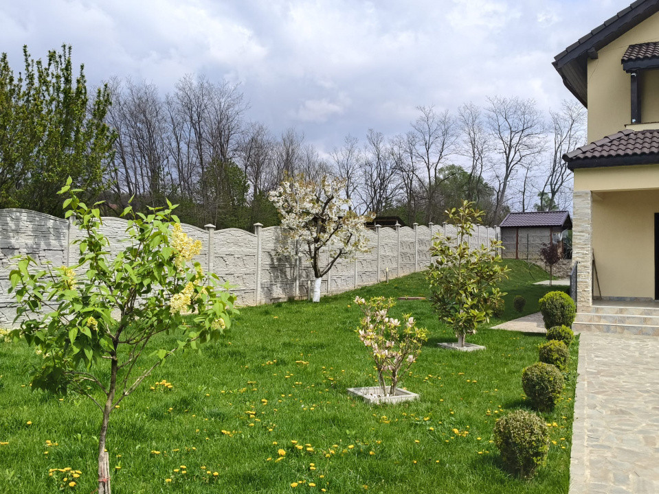 Casă P+1 modernă, complet echipată, cu teren mult, la Crasna