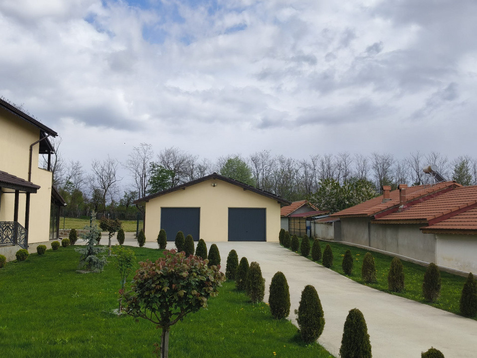 Casă P+1 modernă, complet echipată, cu teren mult, la Crasna