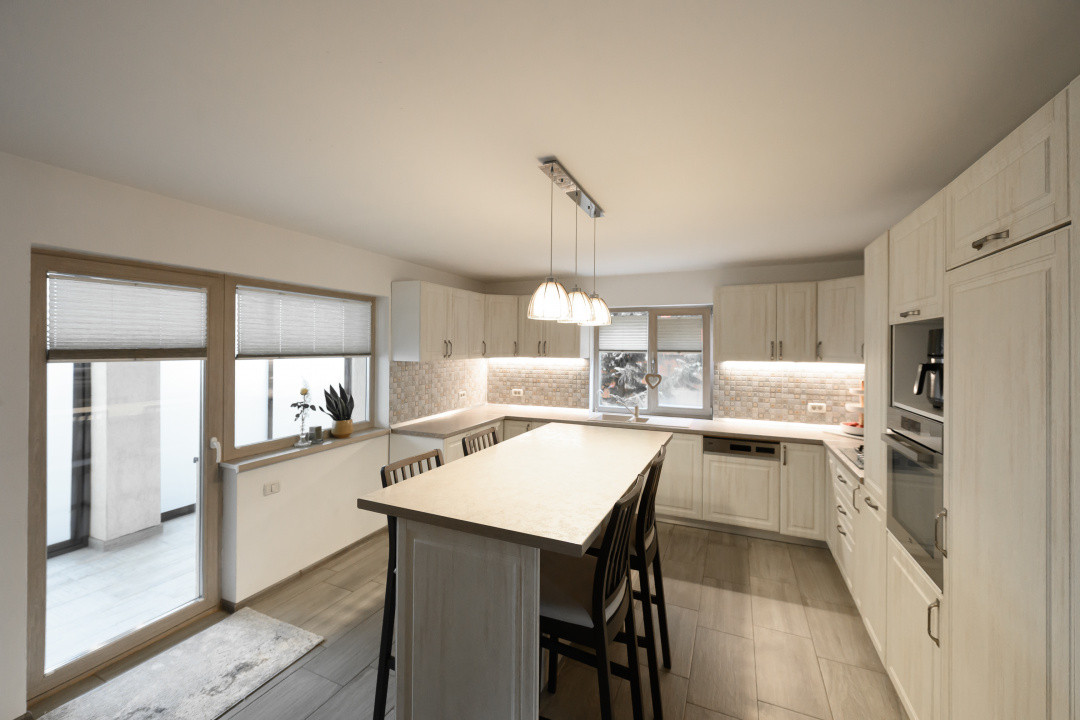 Casa modernă  Bradu-Geamana-5 min de Pitești -Argeș!