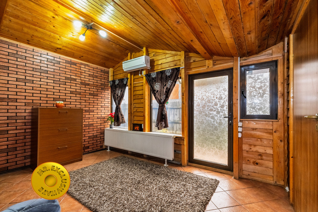 Teren intravilan 922 mp+ casa Turcesti -Pitesti!!