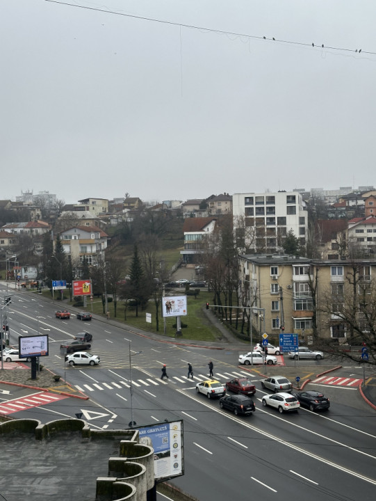 Apartament 3 Camere Ultracentral Pitești - Maior Sontu