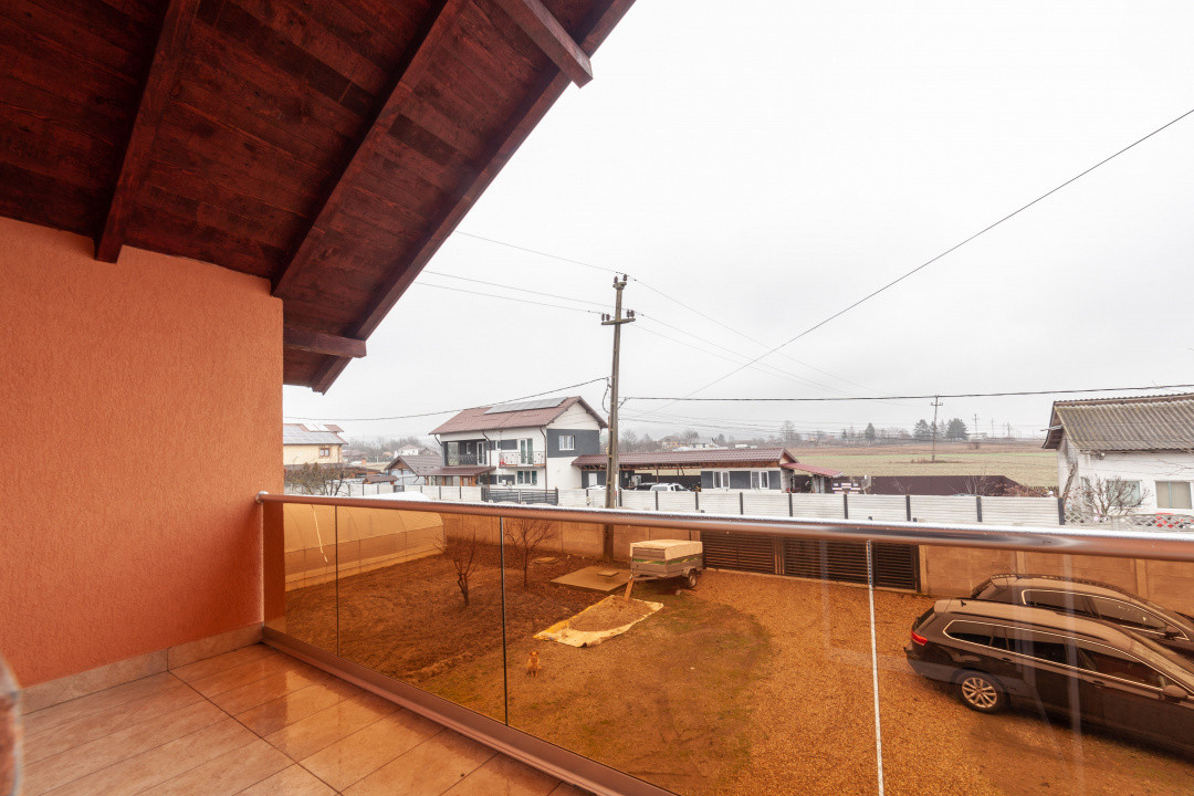 Casa P+M 130 mp, teren 818 mp – Calinesti, AG