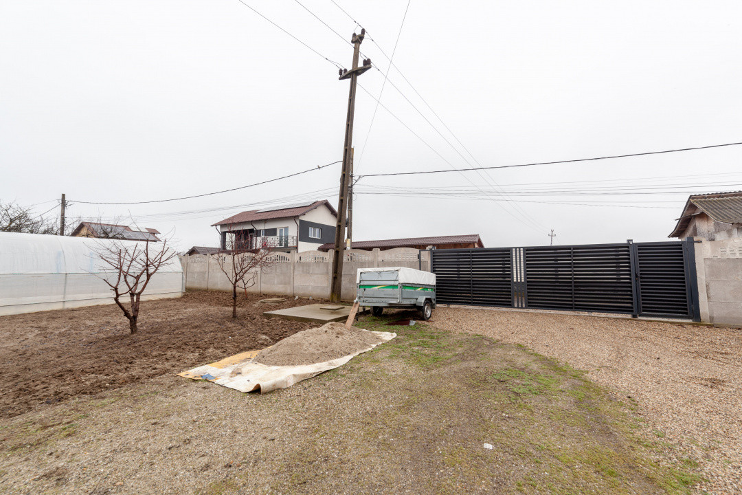 Casa P+M 130 mp, teren 818 mp – Calinesti, AG