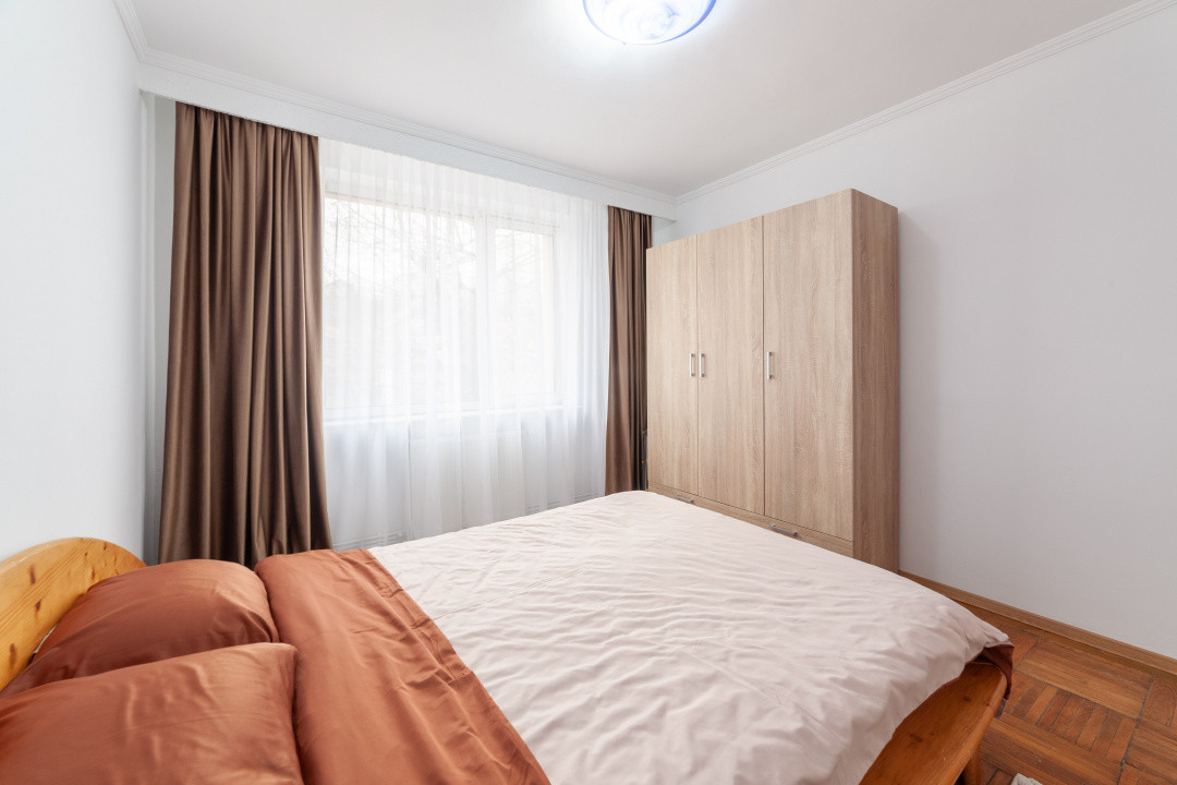 Ap. 2 camere - Frații Golesti -Gara Pitesti - zugravit/mobila noua