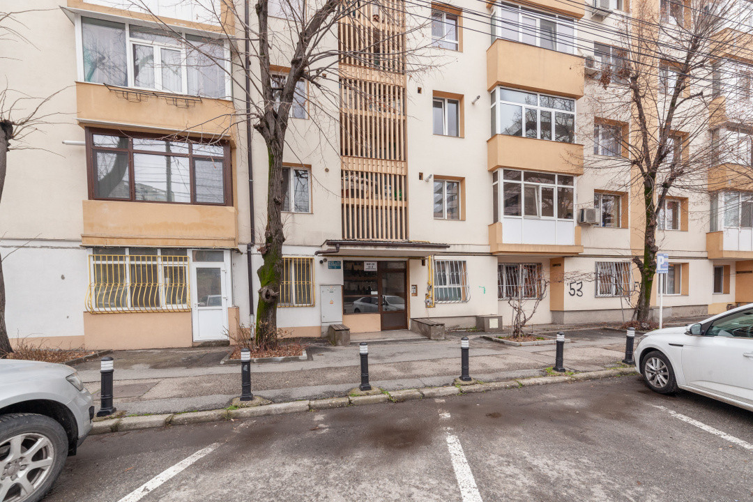 Ap. 2 camere - Frații Golesti -Gara Pitesti - zugravit/mobila noua