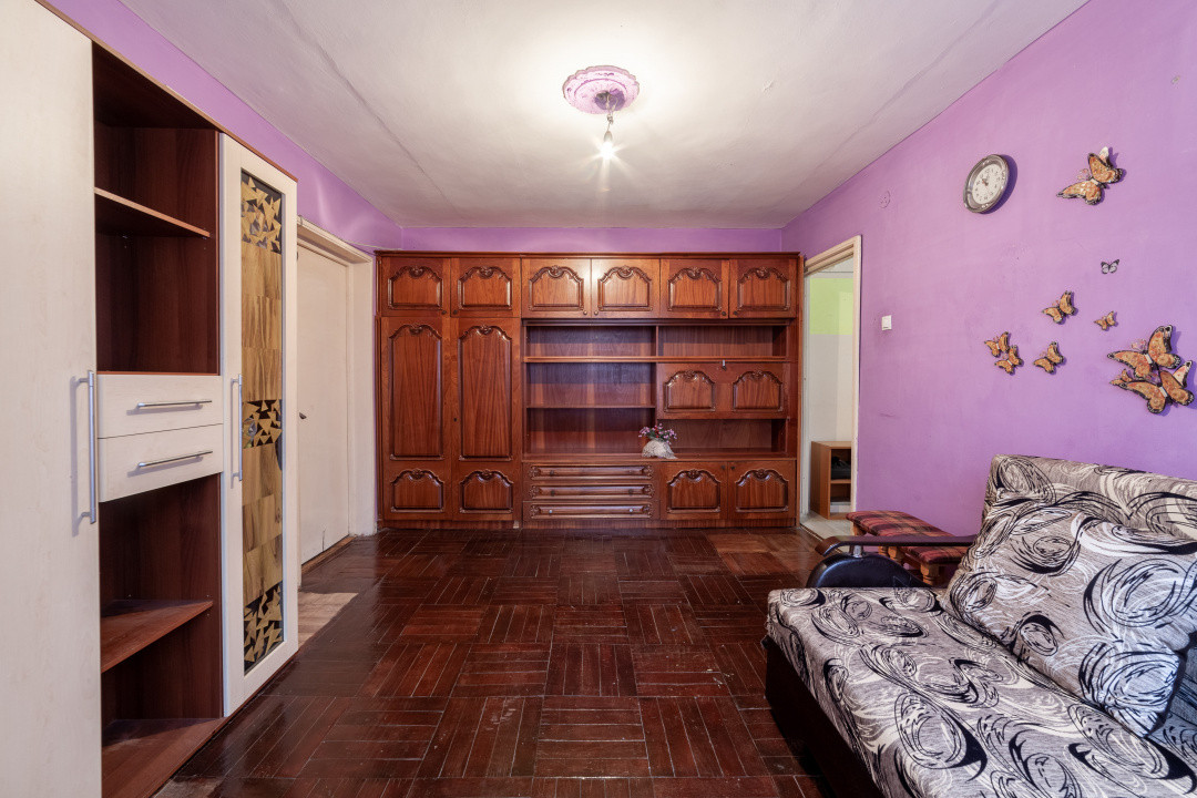 Apartament Nord - Str. Carpati - Et. 1!