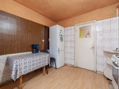 Apartament 3 camere,Bulevardul Petrochimistilor 