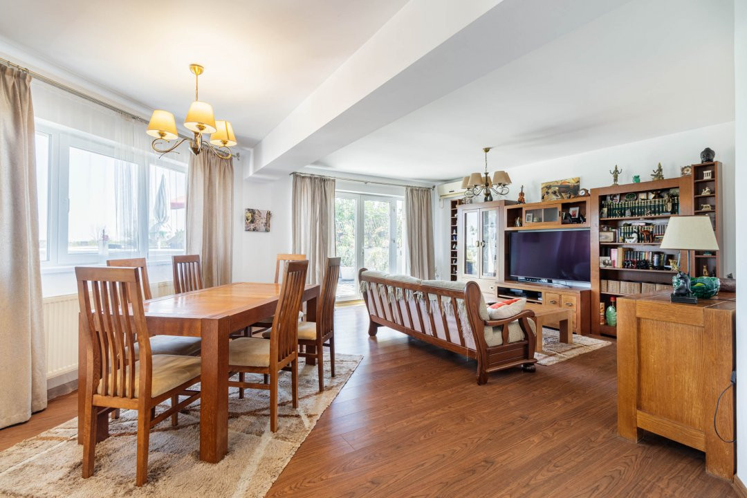 Clădire modernă, versatilă, cu terasă panoramică – locuință sau business 