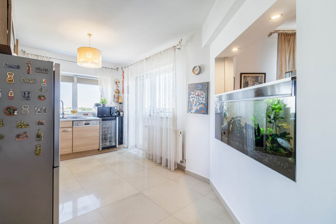 Clădire modernă, versatilă, cu terasă panoramică – locuință sau business 