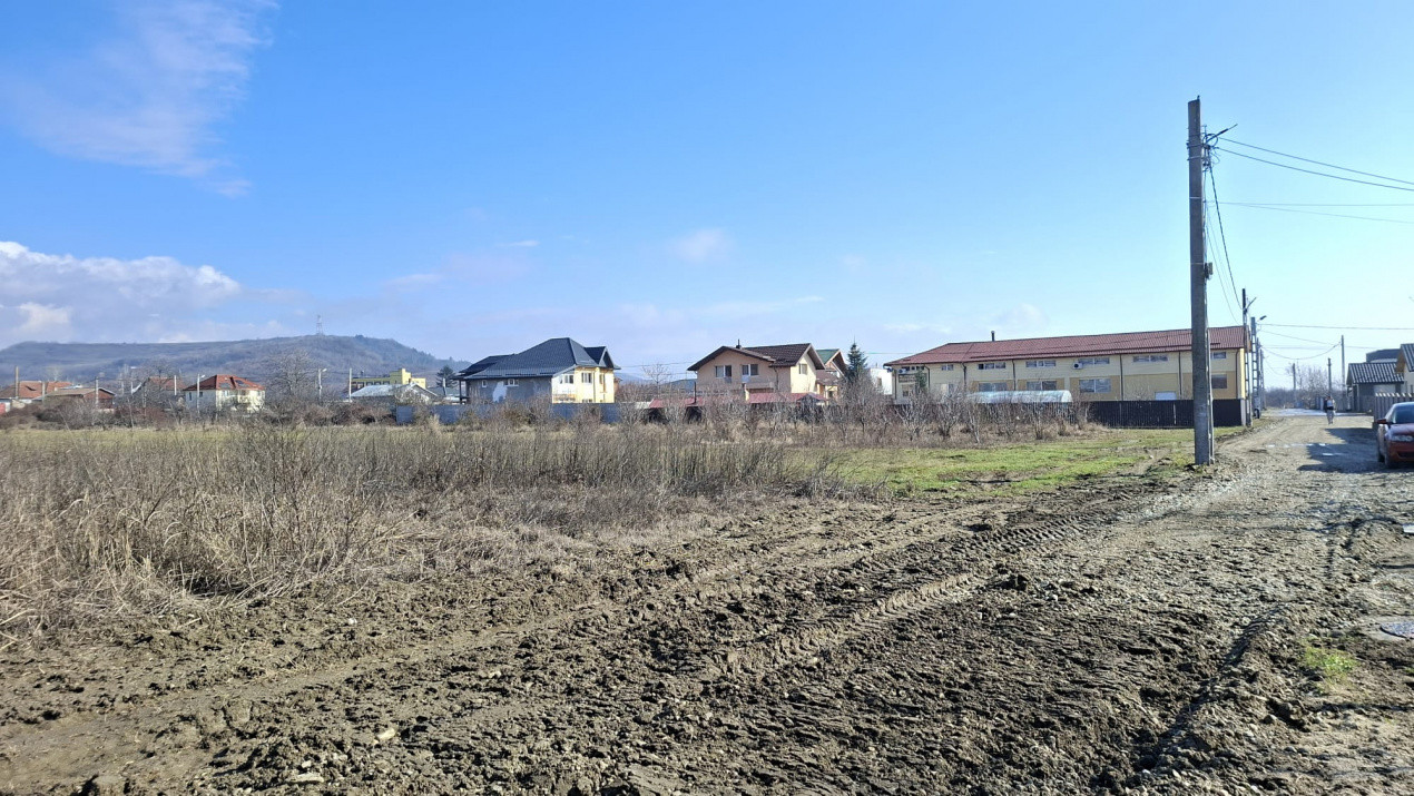Vanzare Teren intravilan Stefanesti - Primarie str. Campului
