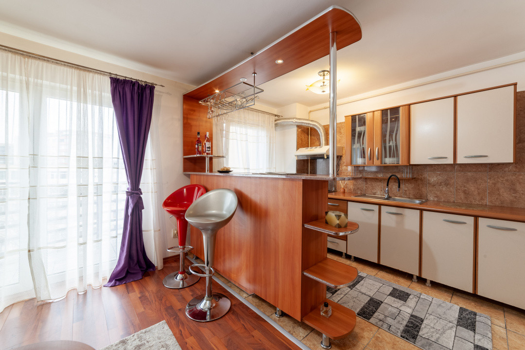 Apartament 2 camere – zona Nord, Pitești – cu boxă