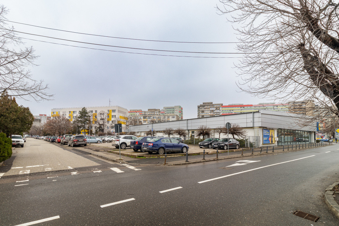 Apartament 3 camere decomandat centrala proprie