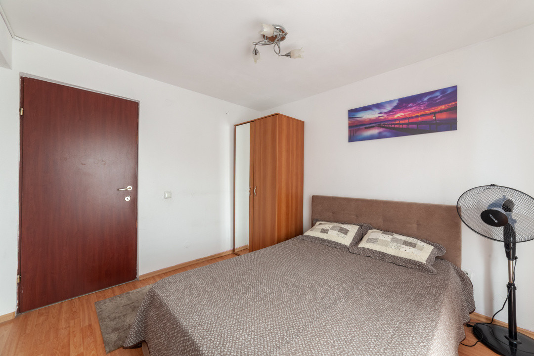 Apartament 2 camere – zona Nord, Pitești – cu boxă