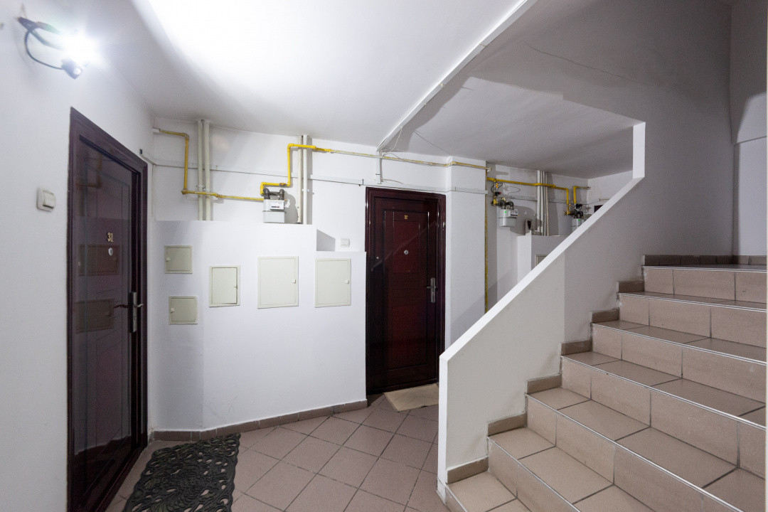 Apartament 2 camere – zona Nord, Pitești – cu boxă