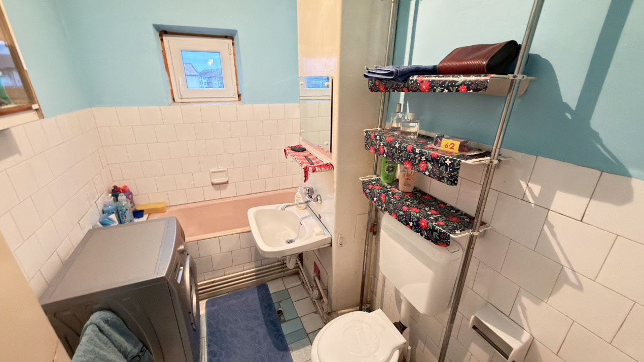 Apartament 2 camere Etaj IV, Str. Bartok Bela MV2, Zona Kaufland - Carei 