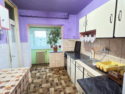 Apartament 2 camere Etaj IV, Str. Bartok Bela MV2, Zona Kaufland - Carei 