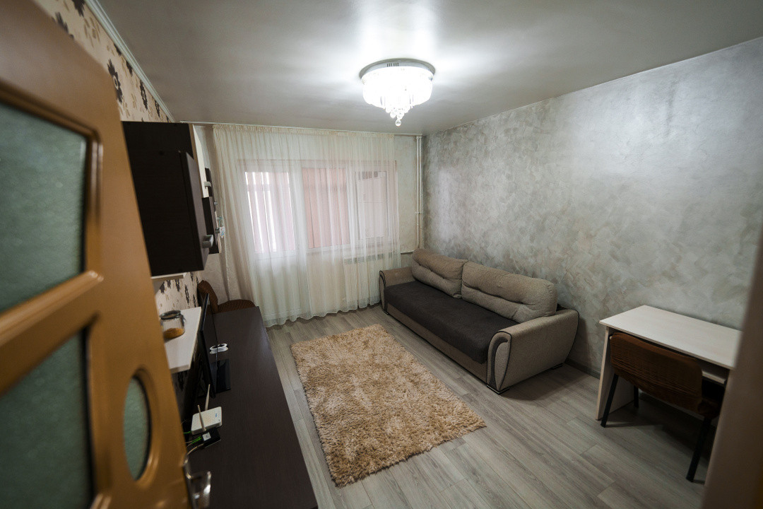 Apartament primitor 2 camere decomandate - Valea Rosie, zona Profi