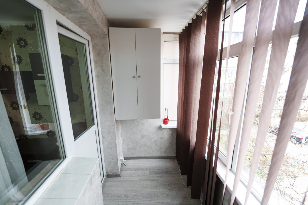 Apartament primitor 2 camere decomandate - Valea Rosie, zona Profi