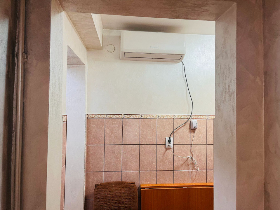 Apartament primitor 2 camere decomandate - Valea Rosie, zona Profi