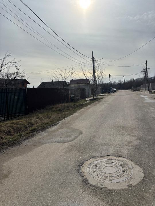  Teren intravilan - Smeura de Sus, toate utilitatiile!