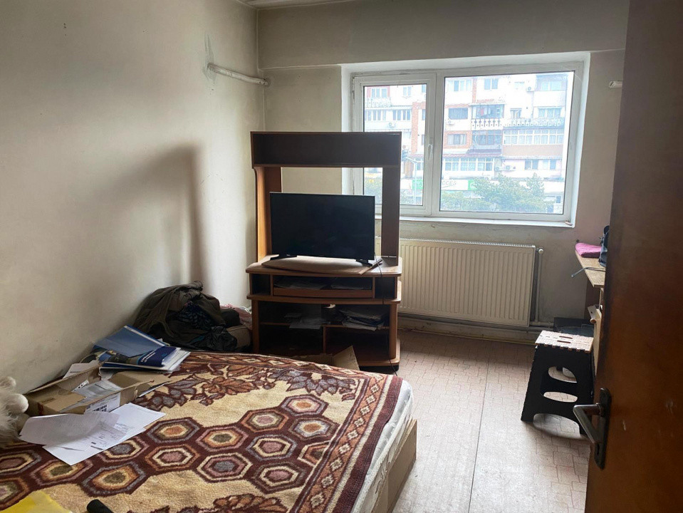 Apartament 4 camere Tg. Jiu