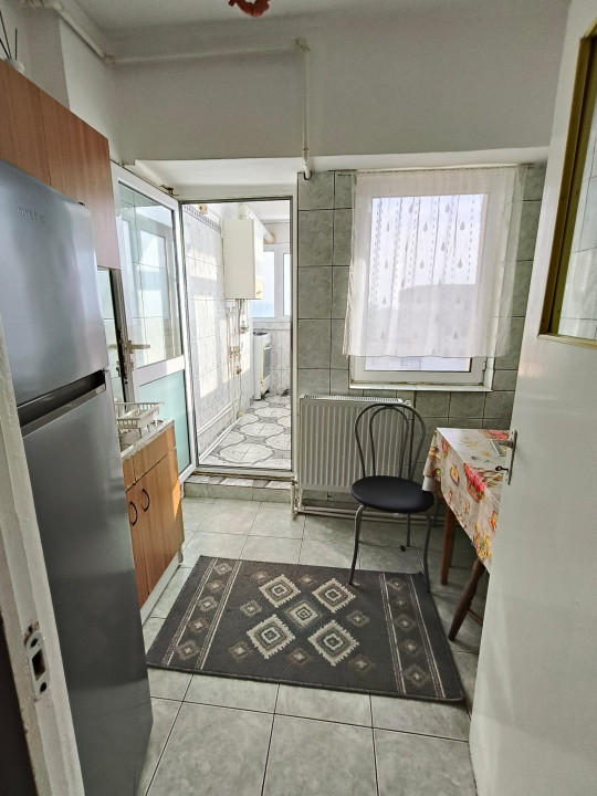 Garsonieră ultracentrală de închiriat – Str. Victoriei (zonă pietonală)