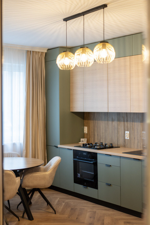 Comision 0. Vanzare 2 camere ultrafinisat,  zona Metro Vivo Mall, Floresti