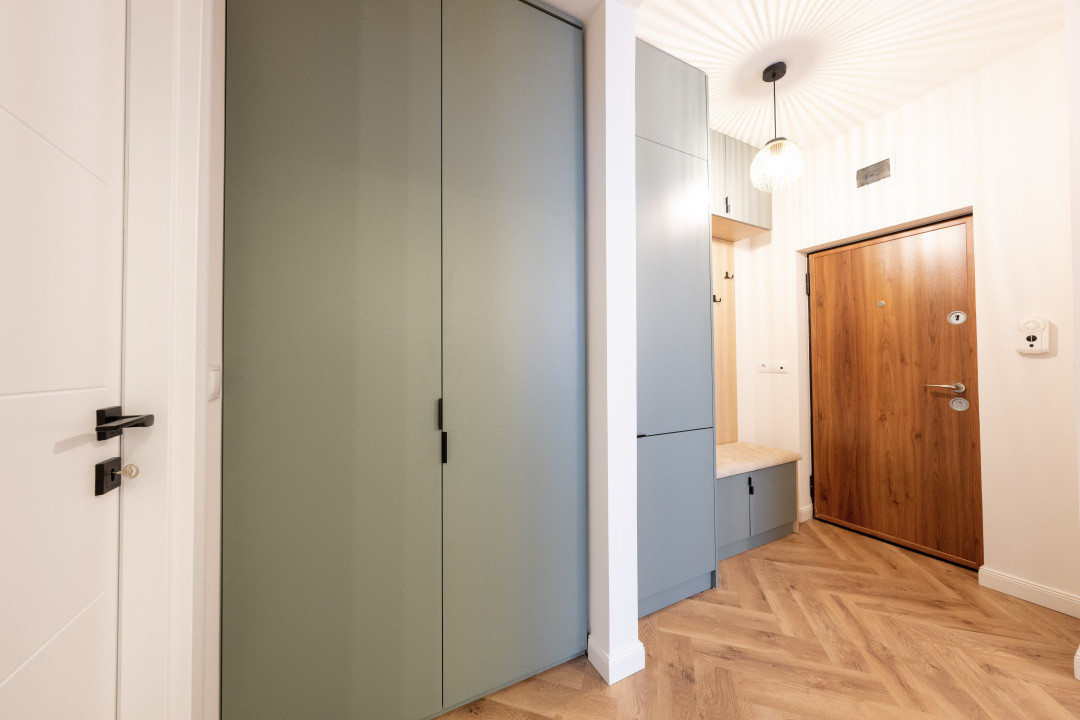 Comision 0. Vanzare 2 camere ultrafinisat,  zona Metro Vivo Mall, Floresti