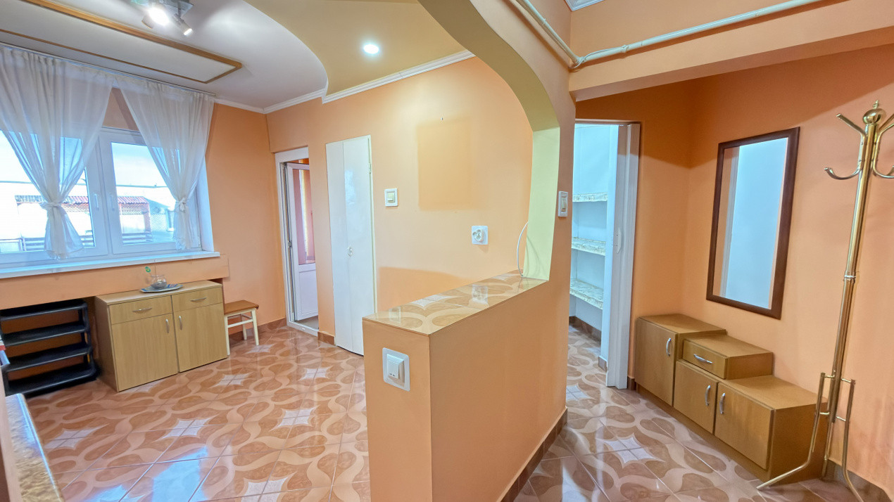 Apartament 2 camere MV1, Etaj IV, Str. Gladiolei, Zona Ludy - Carei
