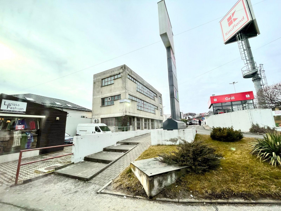 Clădire P+2 de închiriat | Bd. Nicolae Bălcescu !