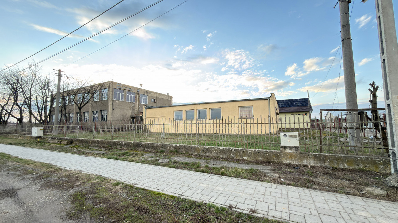 Inchiriere Clădire Producție, Depozitare 278 mp -Teren 1380 mp - Carei 