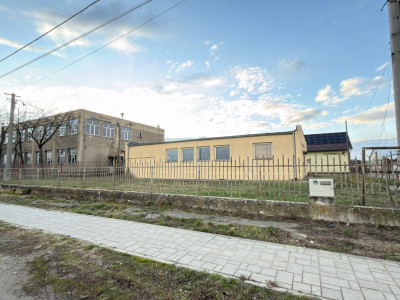 Inchiriere Clădire Producție, Depozitare 278 mp -Teren 1380 mp - Carei 