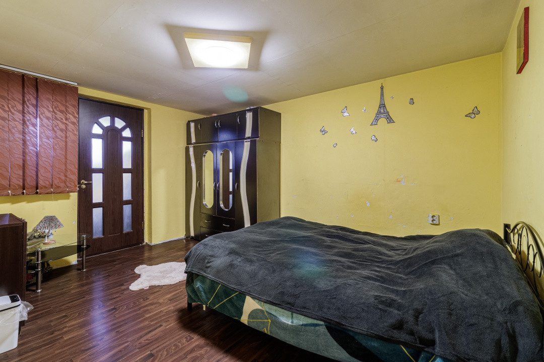 Casa 3 camere Dragomiresti strada principala