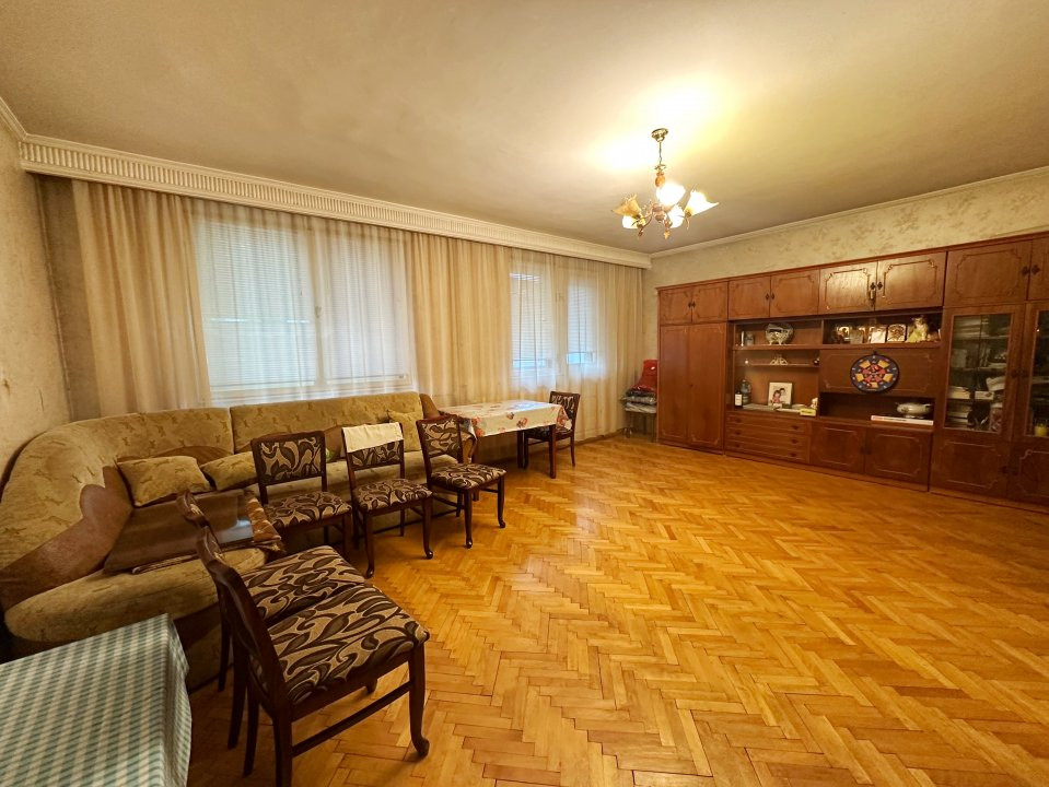 Casă mare cu teren în zona Exercițiu, Pitești – ideal locuință sau inves