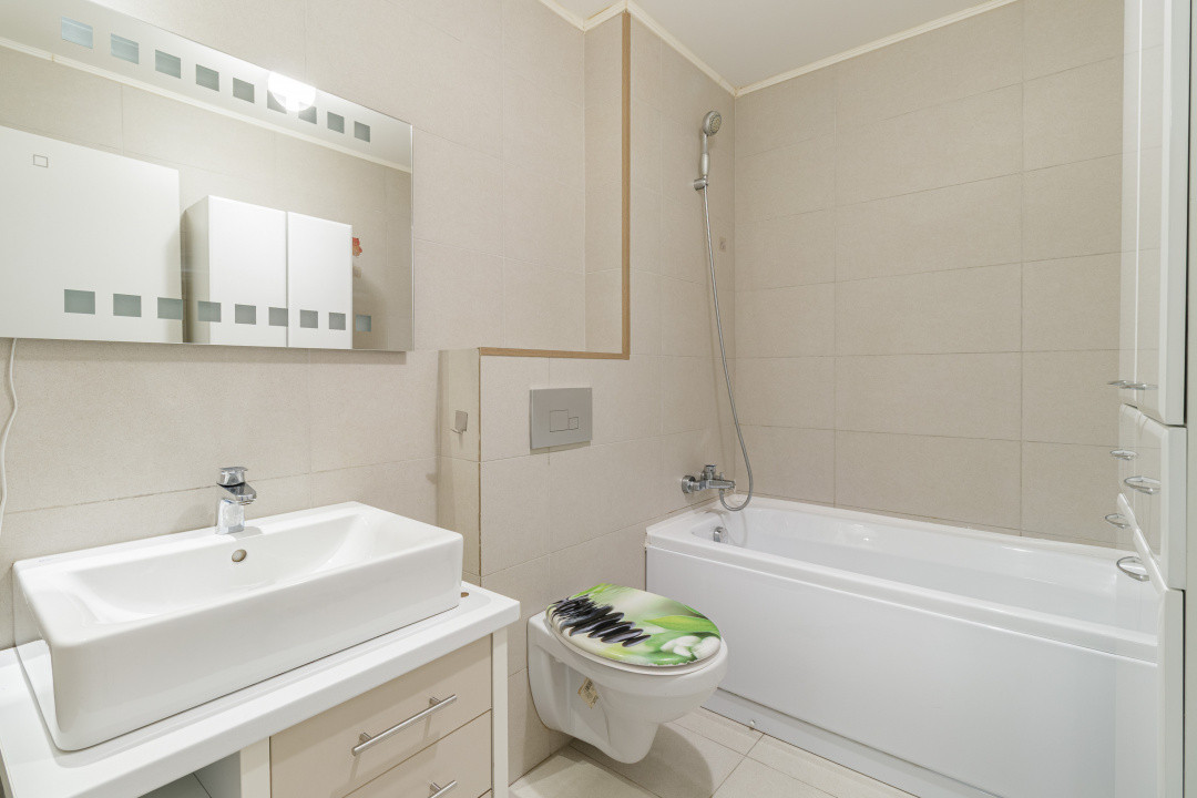 Apartament 3 camere Cosmopolis - Vedere libera