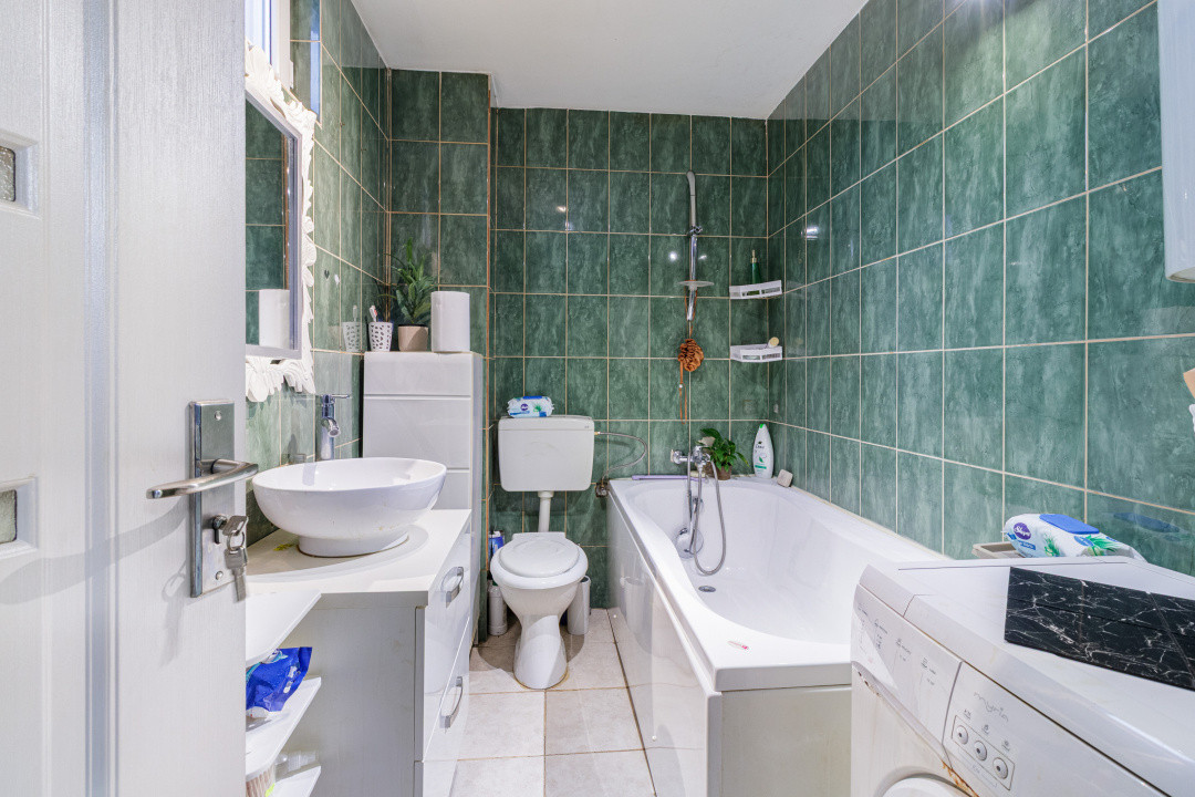 Casa 3 camere Dragomiresti principala 