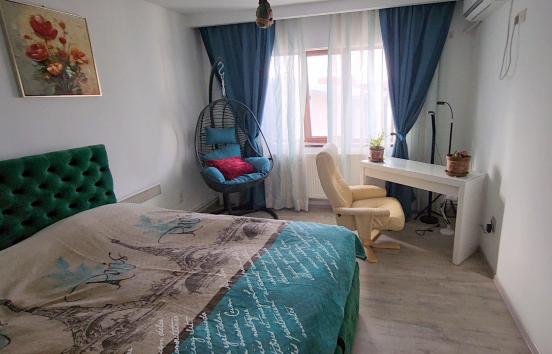 Spațiu Comercial: Vila 290mp + 4 spatii comerciale/depozitare