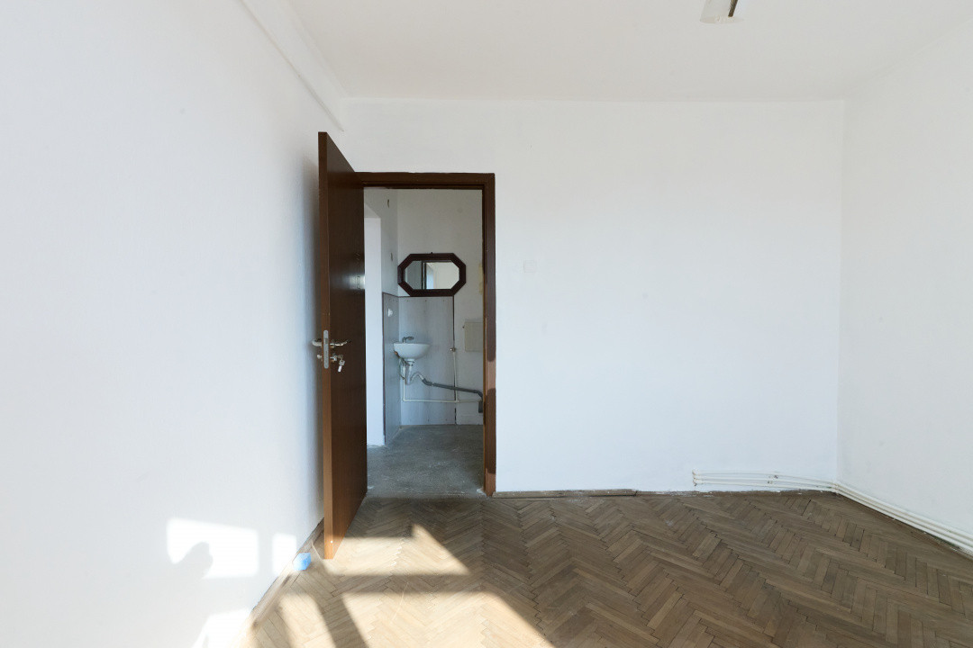 Apartament 3 camere Craiovei